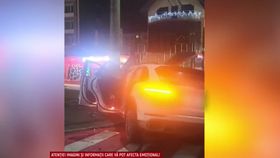VIDEO Mașină de poliție lovită în plin, în Maramureș! Doi agenți sunt în stare gravă